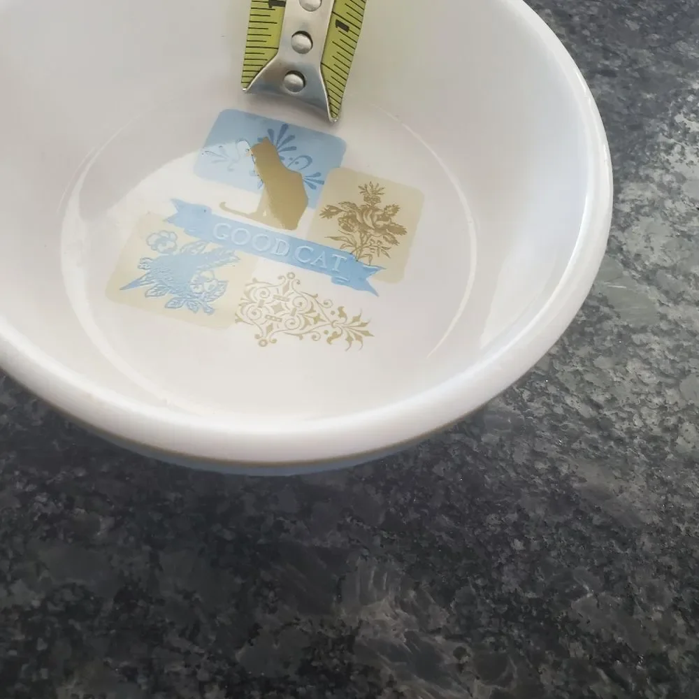Cat kitty dish by Signature Housewares